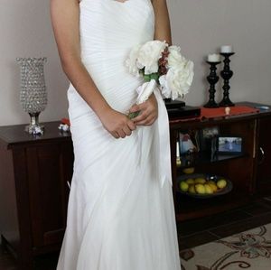 Wedding dress ivory